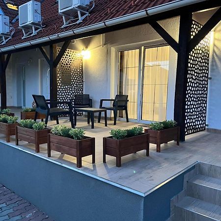 Lux Apartman Buek Exteriér fotografie