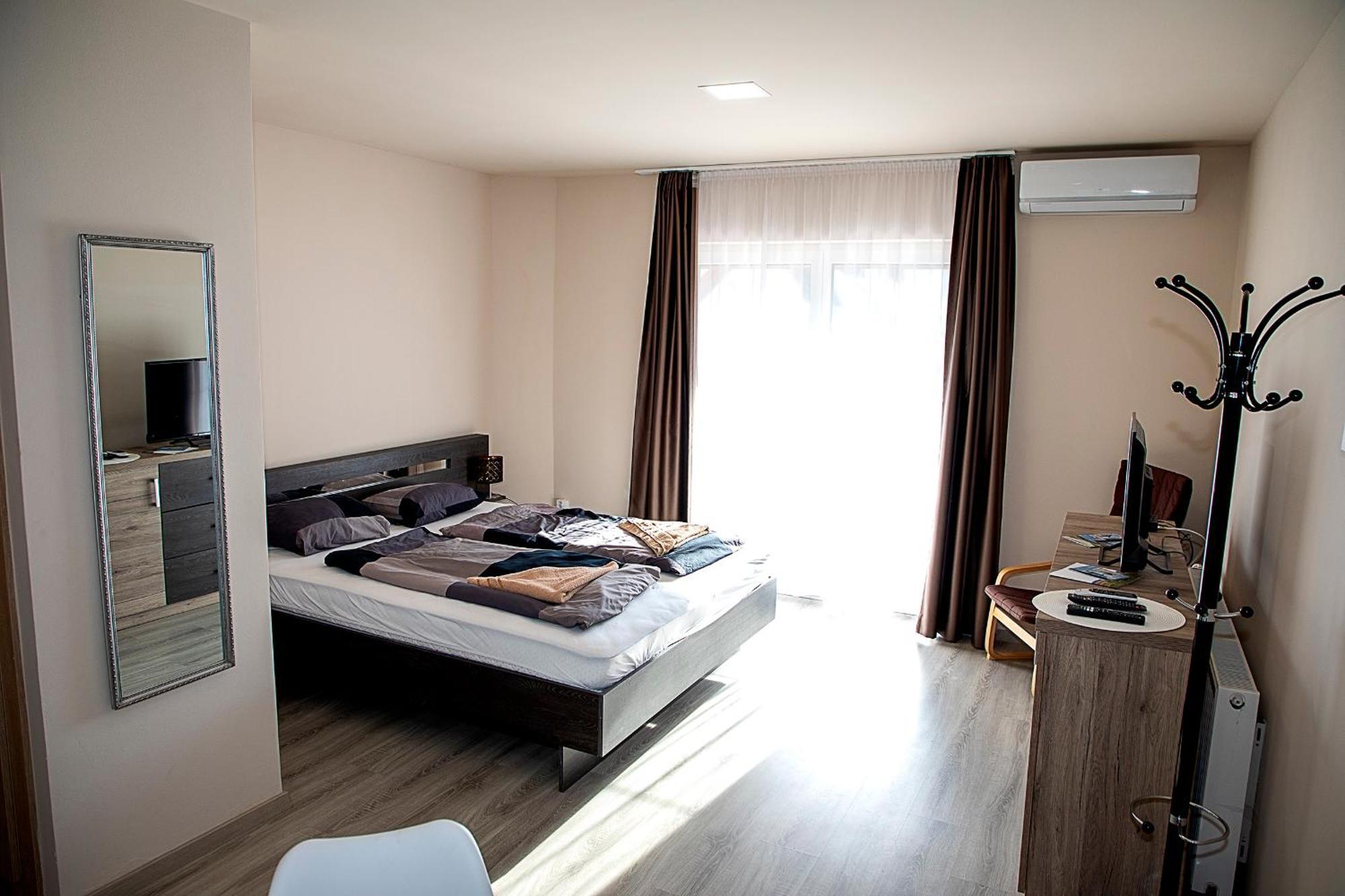 Lux Apartman Buek Exteriér fotografie